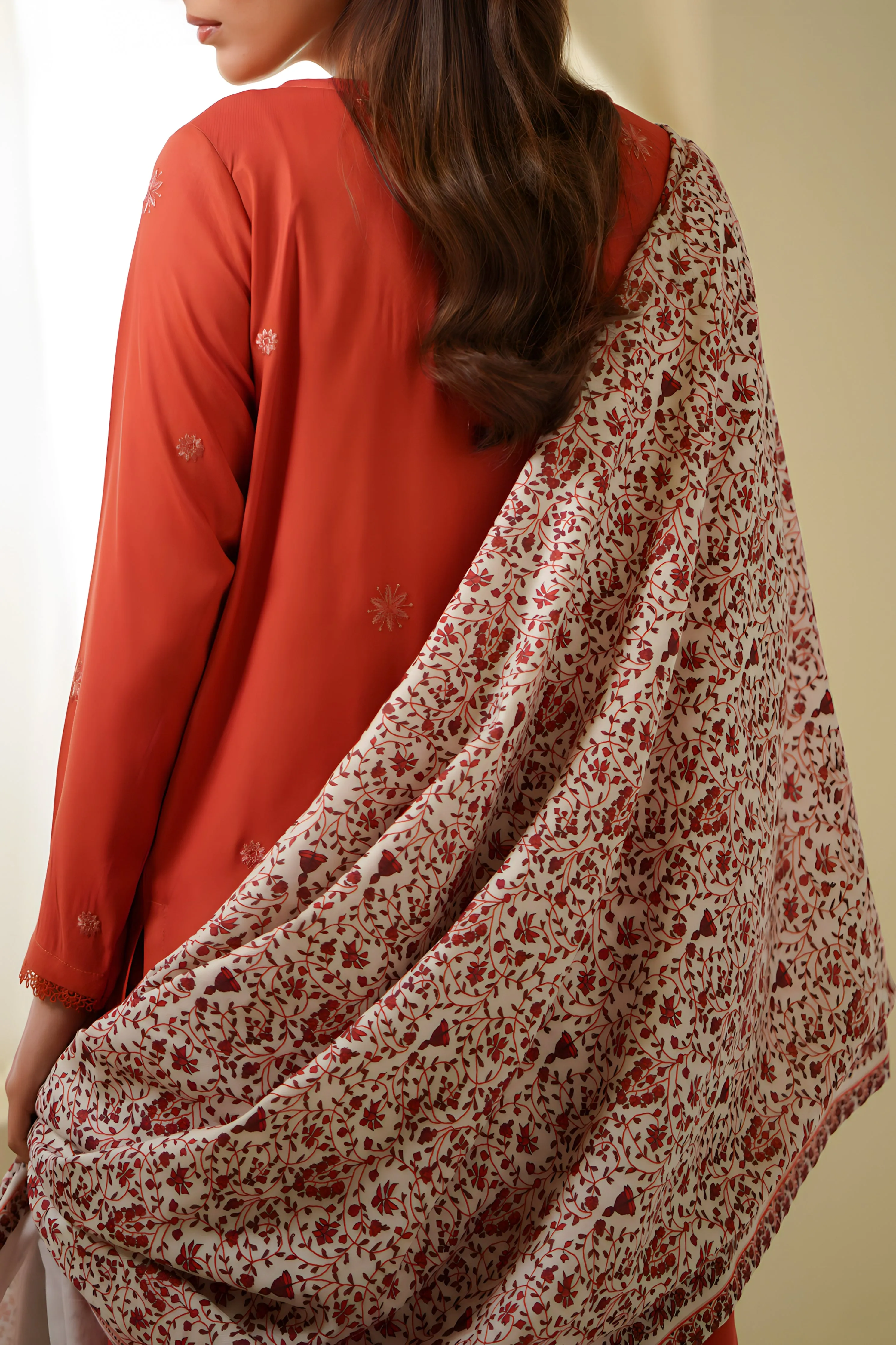Coral Fall Embroidered Set NEL-23646