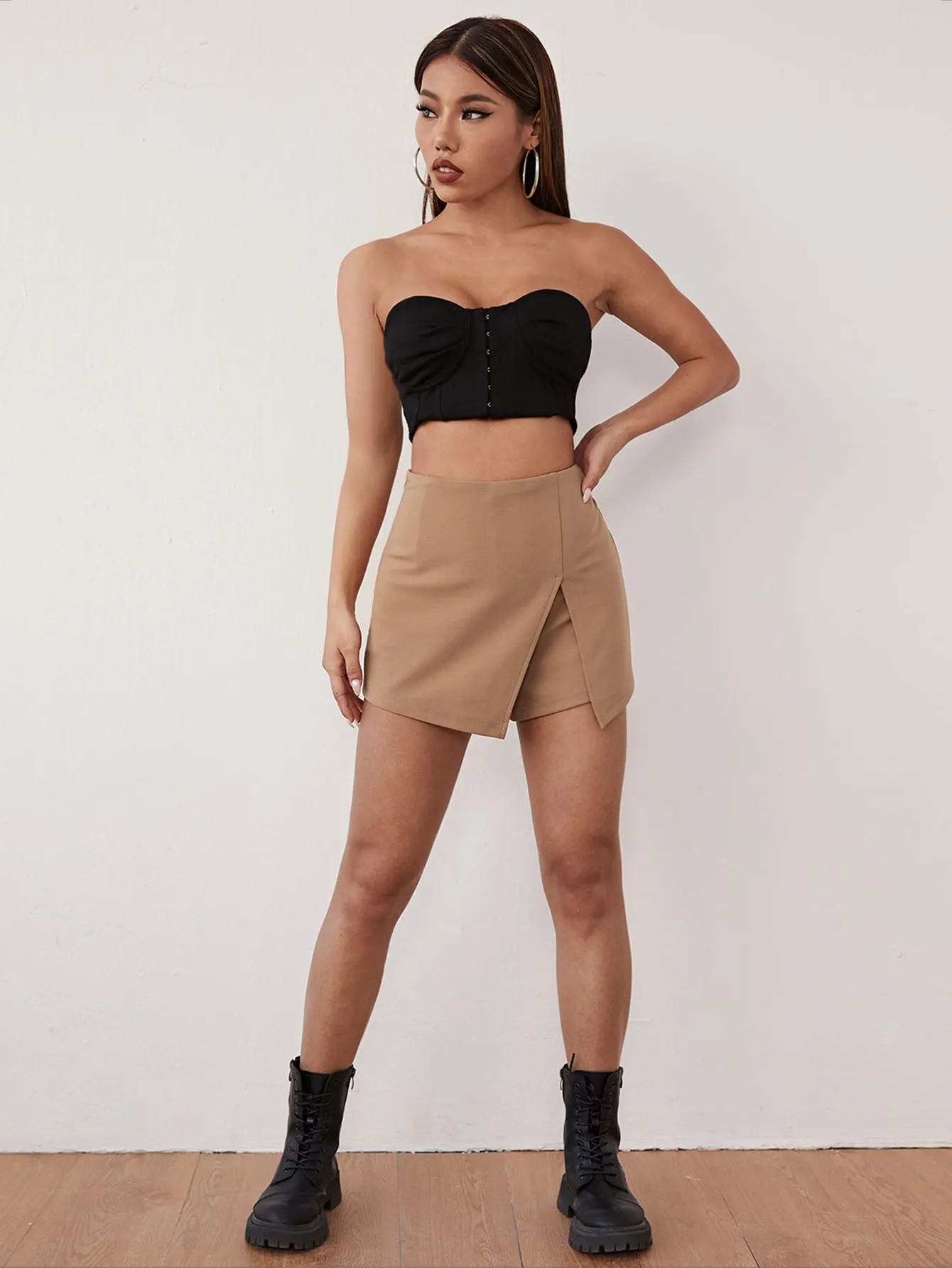 Solid Split Front Short